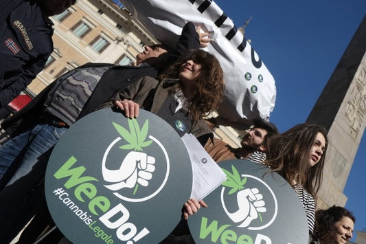 MEGLIO LEGALE: grande manifestazione pro-cannabis. Mercoledì 23 ottobre, ore 17, piazza Montecitorio, Roma