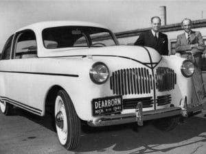 La riscossa di Henry Ford ora anche Porsche e Bmw usano la canapa per le loro auto
